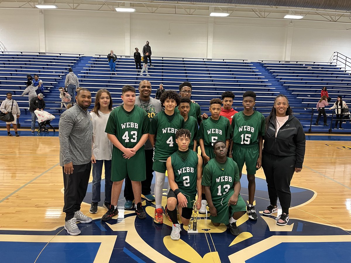 gisd_athletics's tweet photo. Look at the Webb Bears winning the Gold 7th grade A bracket at Lakeview last Saturday! ⁦@NFHS_Rangers⁩ ⁦@Doc_torSus⁩ ⁦@rgriff_32⁩ ⁦@Webb_Bears⁩ ⁦@LCHS_Patriots⁩ https://t.co/lNDvNu0LY8