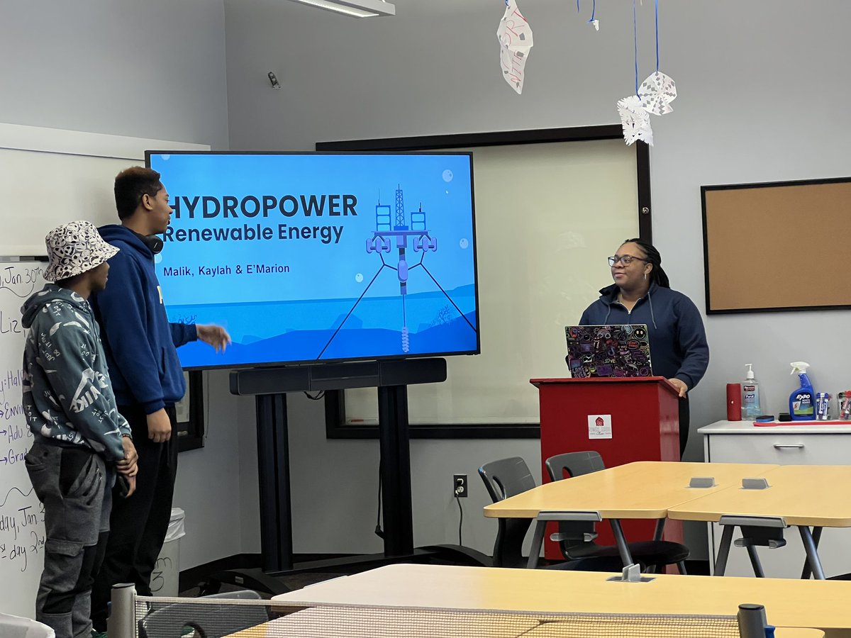 Aileen Myer tweet media