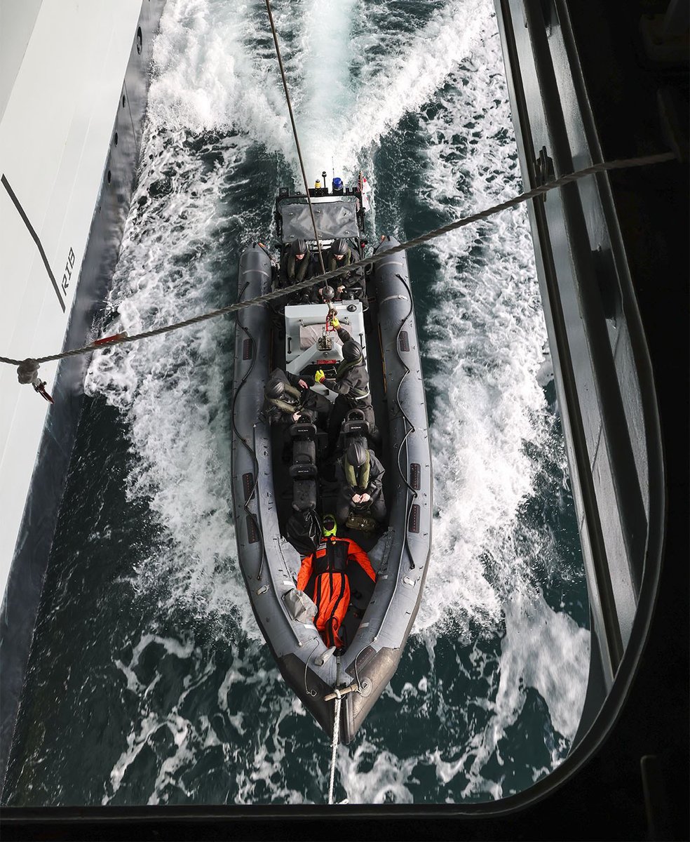 Navy Lookout on Twitter: 