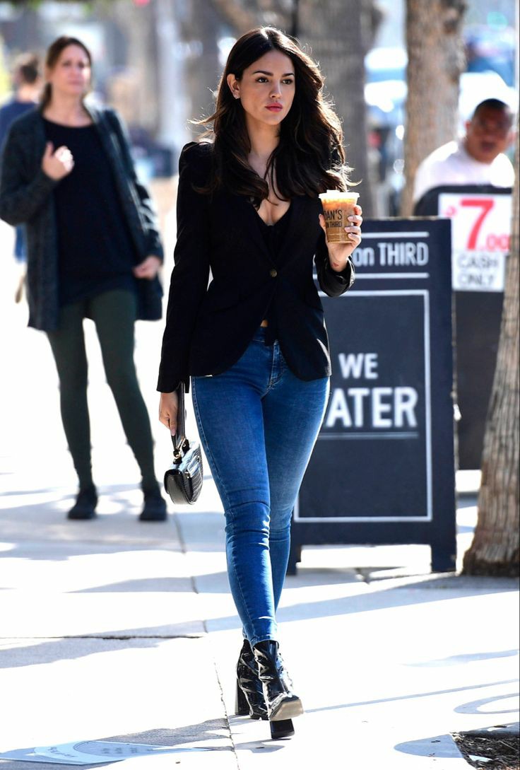 Happy 33rd Birthday  Eiza González Reyna 