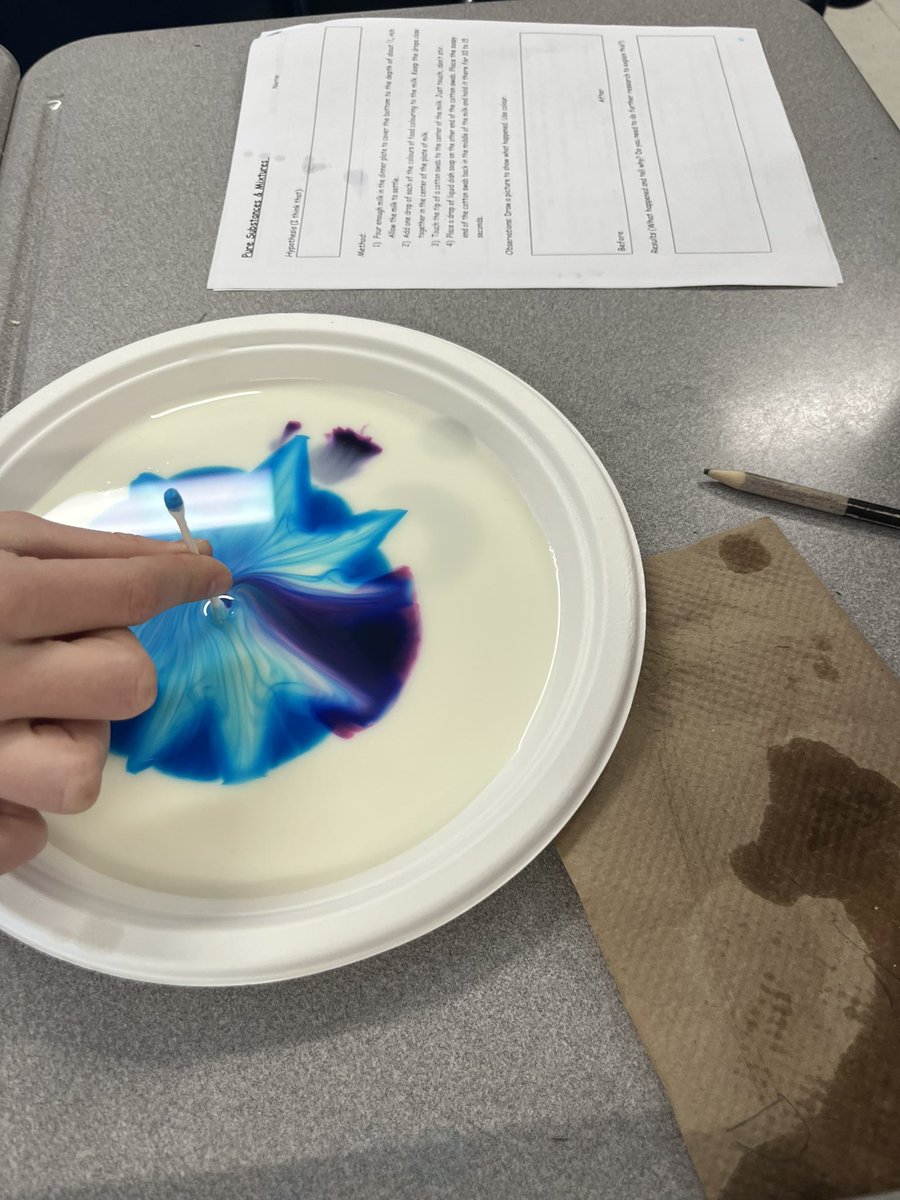 Mrs. Tynan (@tynanlearns) on Twitter photo Gr 7s <a href="/StCorneDPCDSB/">St. Cornelius School</a> asking great Qs during Solubility experiments! “What’s that S floating on top?” <a href="/DpExperiential/">Experiential Learning @DPCDSB</a> Gr 7s <a href="/StCorneDPCDSB/">St. Cornelius School</a> asking great Qs during Solubility experiments! “What’s that S floating on top?” <a href="/DpExperiential/">Experiential Learning @DPCDSB</a>