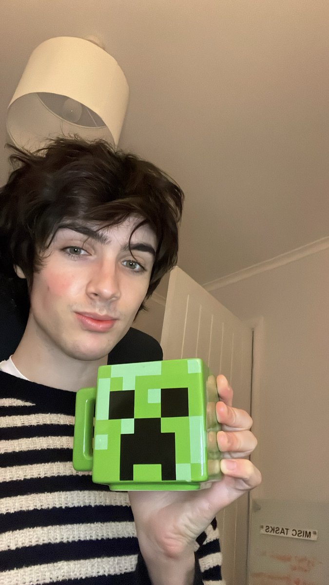 hello second twitter :) does this mug make me cool now