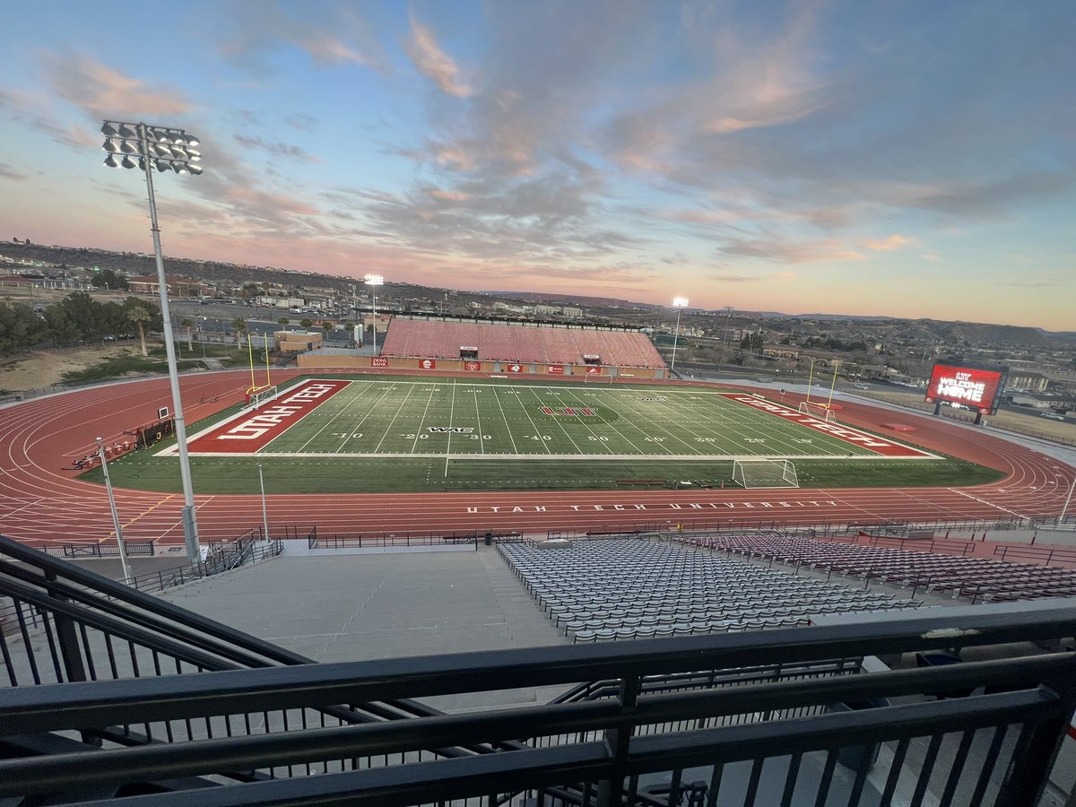 Had a great visit <a href="/UtahTechFB/">Utah Tech Football</a> thanks to the great coaching staff <a href="/CoachPPeterson/">Paul Peterson</a> <a href="/cowstown/">James Cowser</a>
