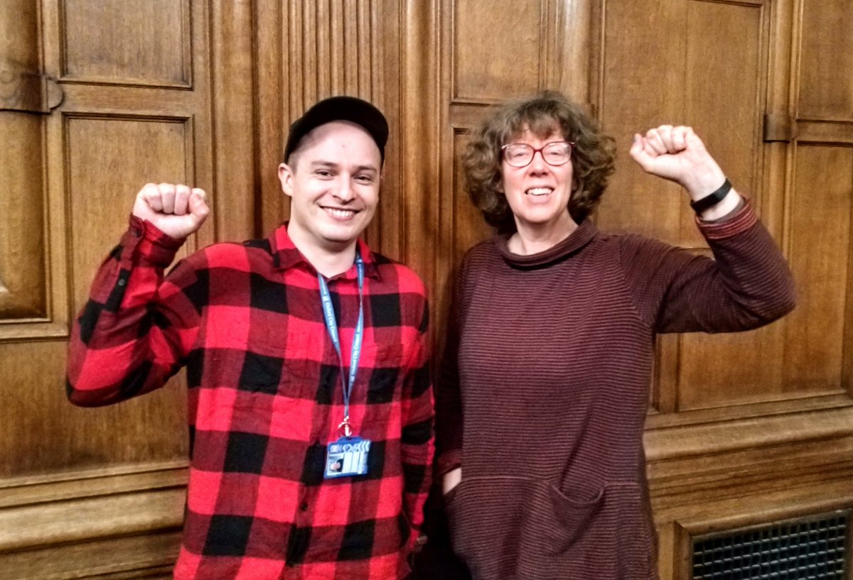WE DID IT!! 🎉

Tonight Oxford City Council unanimously passed our motion calling for Thames Water to be taken into public ownership! ✊

💧 No more dirty water! 
✊ No more profit before people!