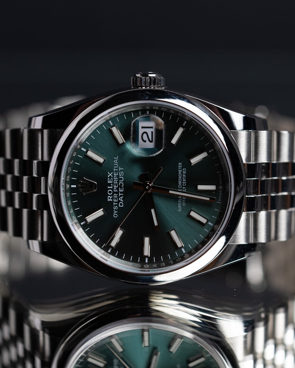 edinwatchco's tweet photo. Gone but not forgotten! One of the most exciting dials of recent times and now being enjoyed by its new owner. https://t.co/Nquhqk64eK