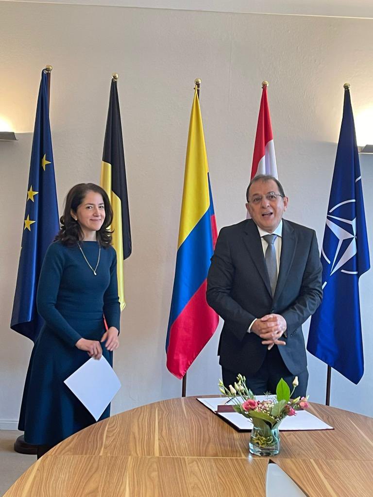 jorgerojas2022's tweet photo. Fui fundador de la @UP_Colombia y sobreviví al exterminio por el que hoy condena la @CorteIDH al Estado colombiano, mismo día en el que asumo como embajador en Bruselas.

Una poderosa razón para reafirmar nuestro compromiso con las víctimas, los DDHH y la paz. https://t.co/9AygtAx8sm