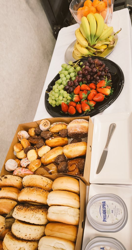 Good Morning <a href="/PowayUnified/">Poway Unified</a> 🌞 &amp; <a href="/PUSDinnovate/">Poway Unified Technology & Innovation</a>😊 Another day of cultivating minds &amp; growing together💙💜 Ready for our ProGrow Day! #LifeLongLearners #EDUcators #GeckoGreatness #innovation #kidsfirst #goalsetting #students #teacher