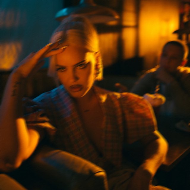 ‘Psycho’ by Anne-Marie &amp; Aitch ended its 19th-chart-week at #17 with 18,049 sales!

This is a RIDICULOUS run👏

In its 19-weeks, it has accumulated 437,209 sales📈

73,027 of the sales are from 2023 alone👀 Even if Aitch chooses to not drop this year, he’d still have a 2023 hit😂