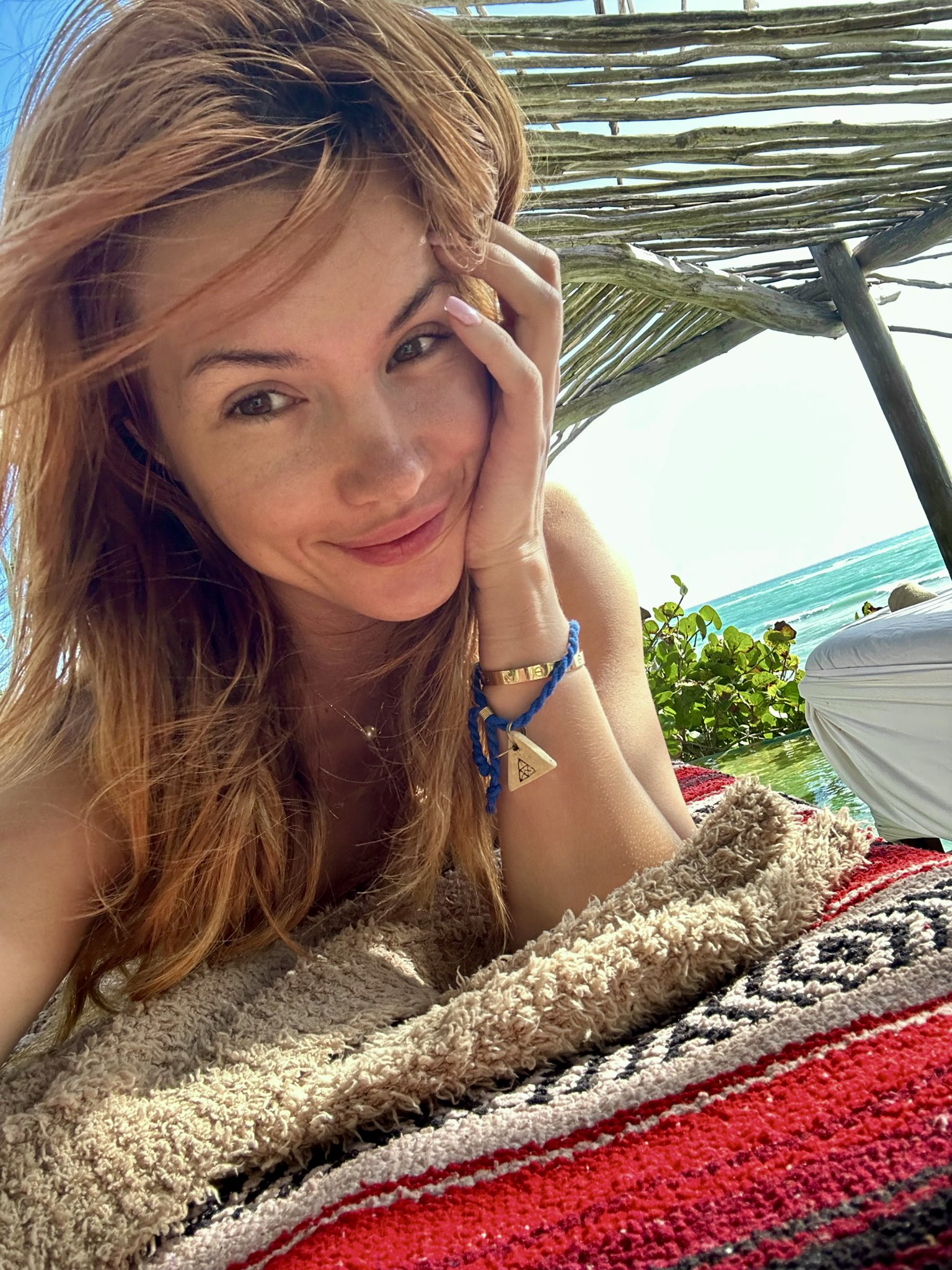 My𝙾𝚗𝚕𝚒𝚗𝚎𝙶𝚒𝚛𝚕 🔥 ️🔥 on Twitter "Smile. I 🧡 U. Meet me live on mfc 8 pm CEST https //t.co