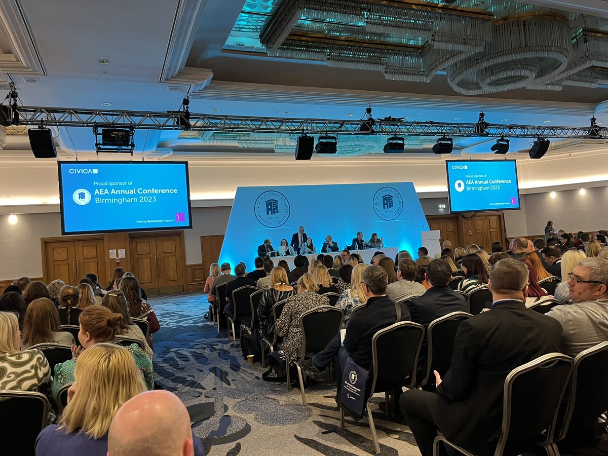 bec_light's tweet photo. Sunset on day 2 of the AEA Annual Conference - workshops on cross boundaries and postal verification including an update on the Elections Act from DLUHC, keynote speech from the Minister and an informative council constitution session. 
#aea #aeawales #elections #dluhc https://t.co/8bJRNK1SFk