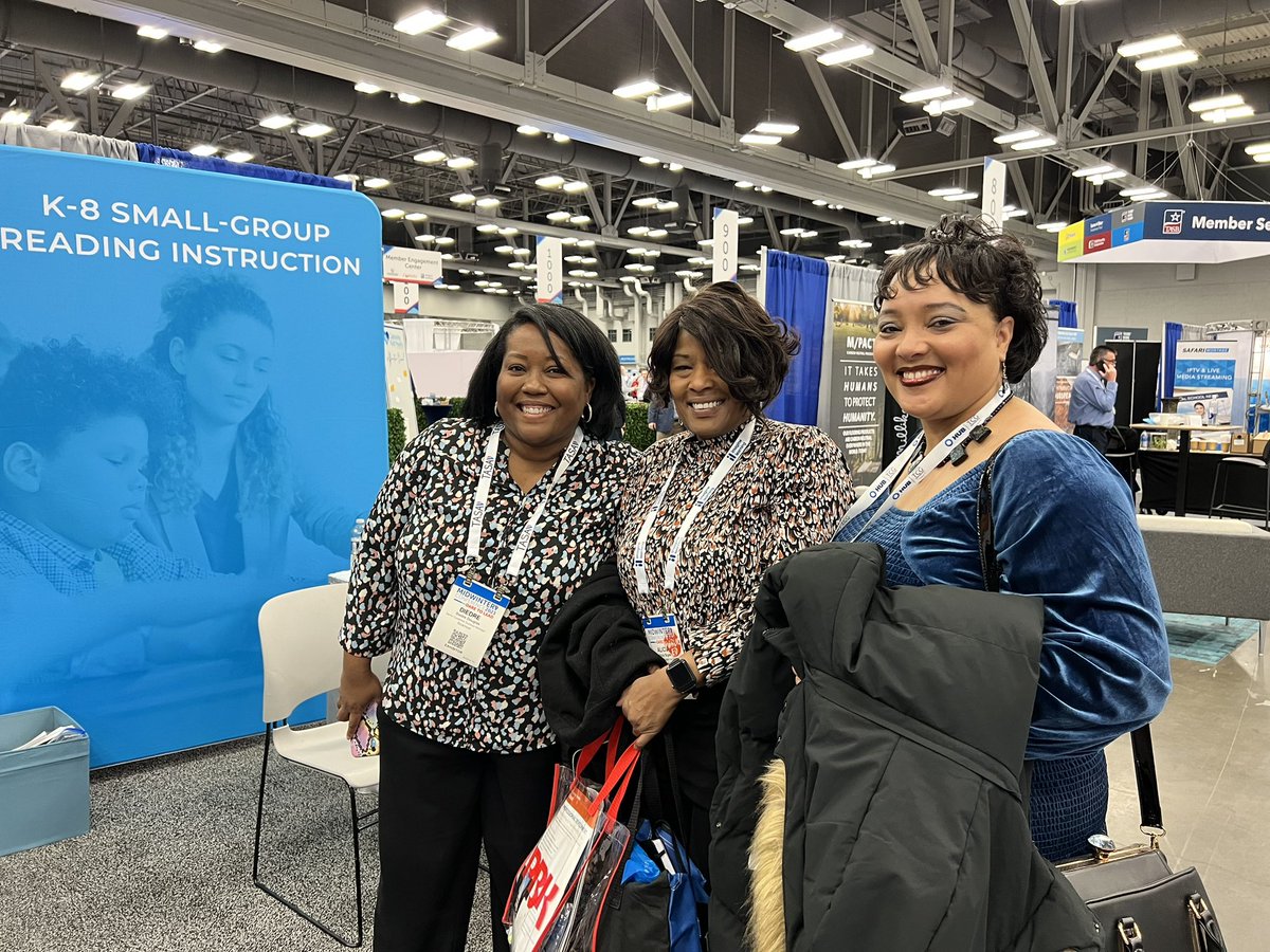 BookNook 📚 tweet media