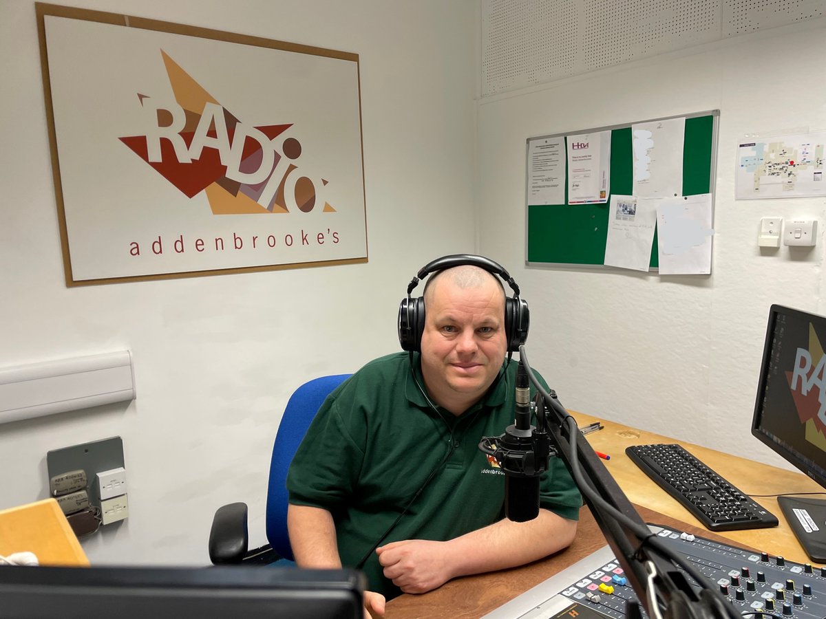 CUH_Volunteers's tweet photo. Paul is rocking Radio Addenbrooke's with his Monday hits show, broadcasting to our inpatients between 16.00-18.00.  If you've got a passion for music, why not volunteer some time with Radio Addenbrooke's @CUH_NHS? #hospitalradio #volunteering #musiclovers https://t.co/OwVXX6B2D8