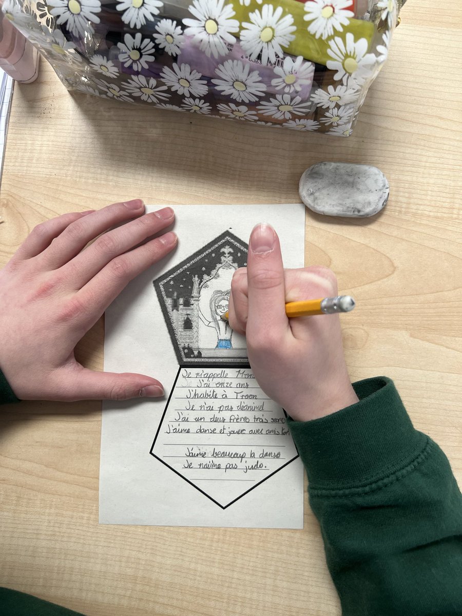 WightmanMiss's tweet photo. Primary 7 learning to write descriptions about ourselves this morning. @StPatricksTroon https://t.co/DoSksWiEBM