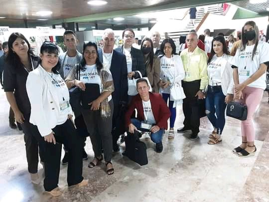Pedagogía 2023, Encuentro de los Educadores.  La delegación espirituana presente en el Palacio de las Convenciones. #EducaciónSanctiSpíritus #CubaMined <a href="/Educacabig/">DME Cabaiguán</a> <a href="/dpesanct/">DGEsanct-Spiritus</a> <a href="/MEspirituana/">@MariposaEspirituana</a> <a href="/ObraDe/">LaObraDeLaRevoluciónSS</a> <a href="/AndreiArmasBra6/">Andrei Armas Bravo</a> <a href="/AcostaNacyra/">Nacyra Cruz Acosta</a> .