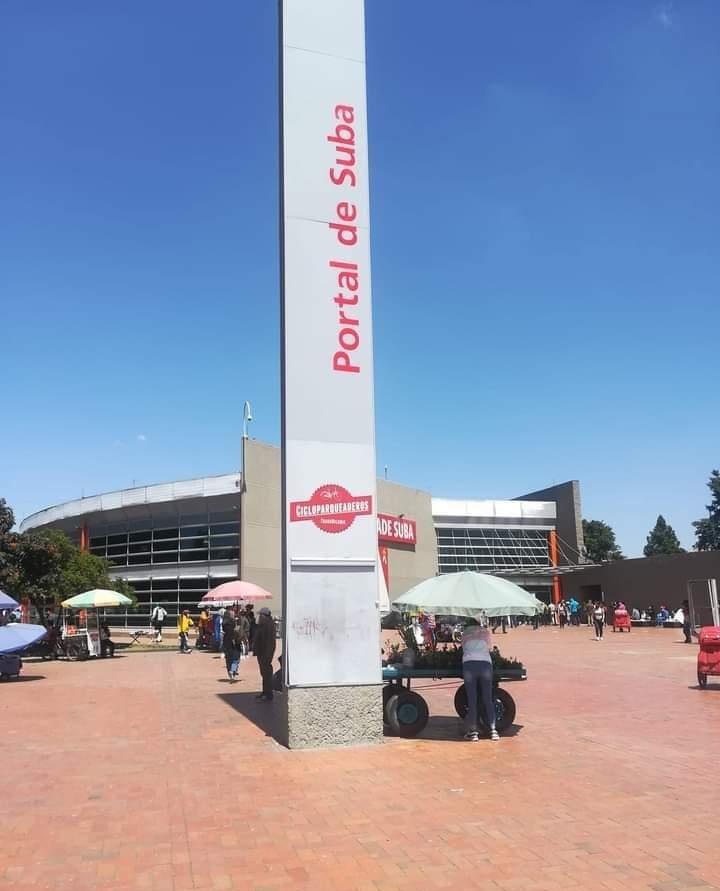 VenteDigo1's tweet photo. Necesitaba salir de Bogotá, viajar lejos, escapar de la rutina ☀️ https://t.co/j2sw0Nn79P