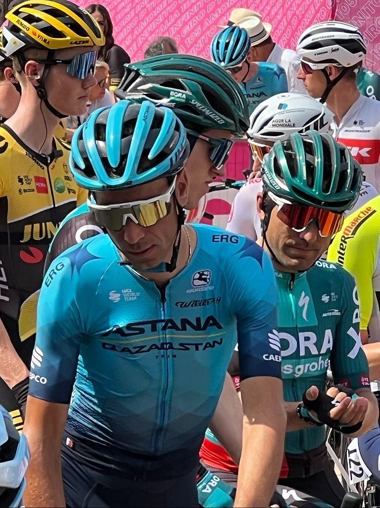 Massimo74382565's tweet image. &quot;Dove sei finito amore, come mai non ci sei più&quot; 😔 #Nibali