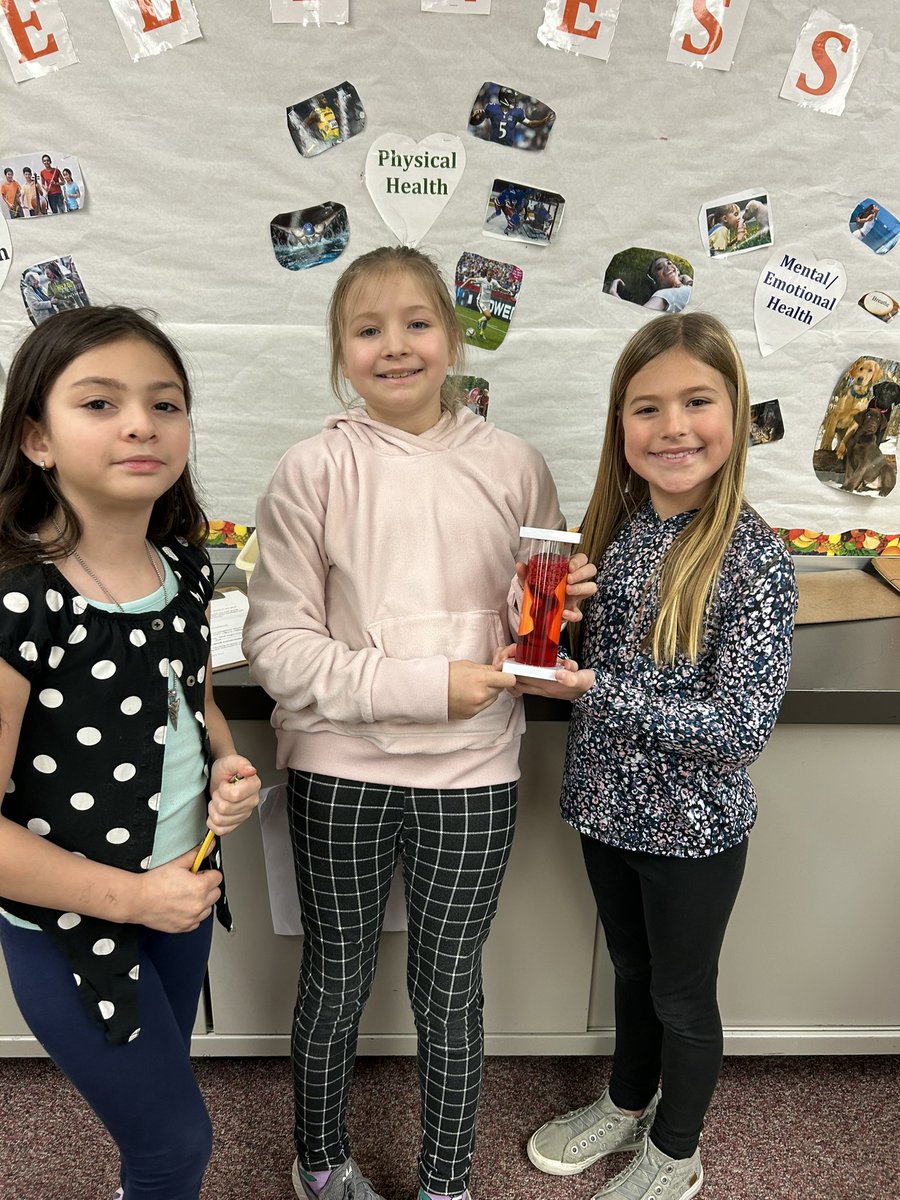 cthorius25's tweet photo. 4th graders doing great with stations on dangers of smoking and vaping 👍🏻 https://t.co/3HybWnnjZt