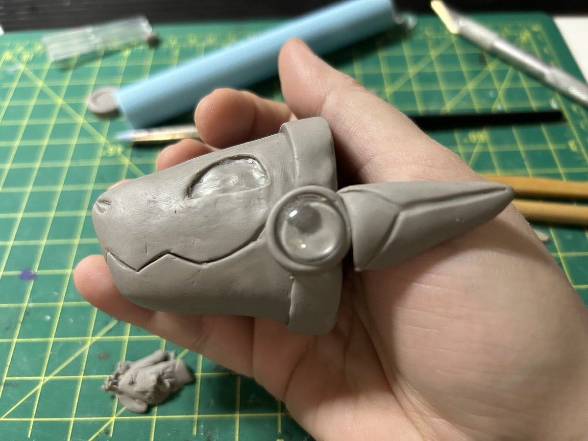 Creature_Smith's tweet photo. Slowly, slowly dipping my feet back into creature making. I don’t have any timelines, but I’m hopeful I can creep back up to doing more again. https://t.co/BSAN4hdQBt