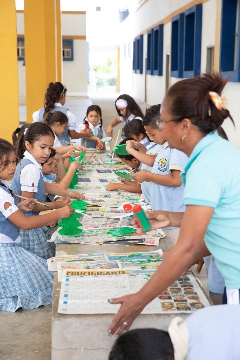 biggi073's tweet photo. As @Jacylabs prepares to migrate to a professional structure with a registered company, they continue to make their mark on the world! Big plans for $JACY! Do not miss it!

➡️ JOIN https://t.co/IRScSROiWF

#JacyGives reaches out to Oasis of Hope Academy in Santa Marta, Colombia! https://t.co/XyJ1rdSqUX