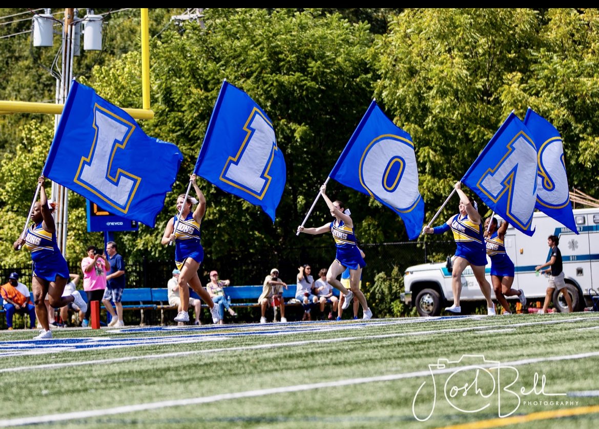 After talking with @Coach_Hillin I am Blessed to receive my second offer from Mars Hill University🟡🔵 <a href="/CoachTimClifton/">Tim Clifton</a> <a href="/chuck_phifer/">Chuck Phifer</a> <a href="/AHSCougarsFB/">Asheville High School Football</a> <a href="/CoachRadford/">Coach Radford</a> @Coach_Rudisill <a href="/CoachChavis_/">Chavis Williams</a> <a href="/CoachSingleton4/">CoachSingleton</a> <a href="/CoachSwain3/">Jesse Swain</a> #THEHIGH