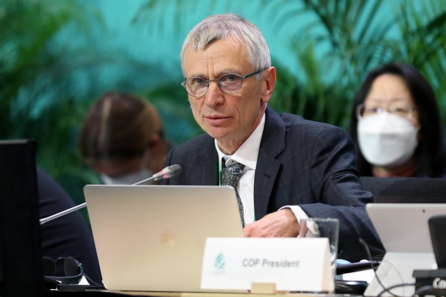 GlobalClimateTv's tweet photo. DR. DAVID COOPER APPOINTED ACTING EXECUTIVE SECRETARY OF THE CBD SECRETARIAT AS OF 15 FEB 2023
The @UN Secretary-General has designated Dr. David Cooper as Acting Executive Secretary of the Secretariat of the Convention on Biological Diversity (CBD) as of 15 Feb.
#GCCTvUpdates https://t.co/8TaKjyxouV