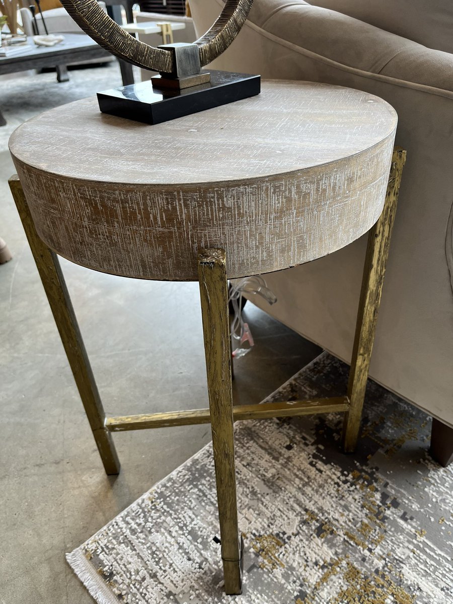 UrbanHomeMarket's tweet photo. New, new, new! https://t.co/zQksUYwYkM