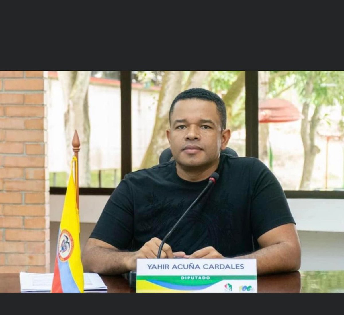 #ElPaísEnVivo

La <a href="/CorteSupremaJ/">Corte Suprema de Justicia</a> le abrió una investigación formal al exrepresentante <a href="/YahirAcunaCa/">Yahir Acuña</a> por sus presuntos vínculos con el grupo narcotraficante "los Rastrojos". 

lasillavacia.com/la-silla-vacia…