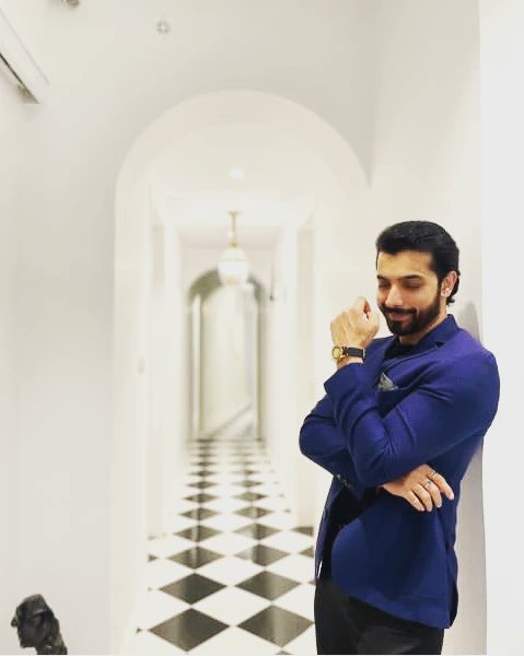 Miss_SM_0928's tweet photo. You met your dreams and aspirations. Now take a bow – Congratulation Hero‼️🏆🔥🎉♥️✨🍀🌟

@SHARADSMALHOTR1 #SharadMalhotra #SMians #SMArmy https://t.co/lLUASGS6Ly
