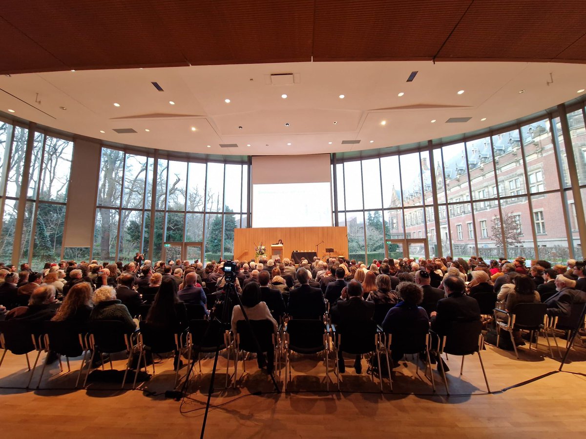 On #InternationalHolocaustRemembranceDay at The Hague Commemoration <a href="/IHRD_TheHague/">IHRD-The Hague</a> high-level speakers shared their views on the impact of the Holocaust on the development of international law and the importance of victim testimony. We must never forget. #WeRemember
