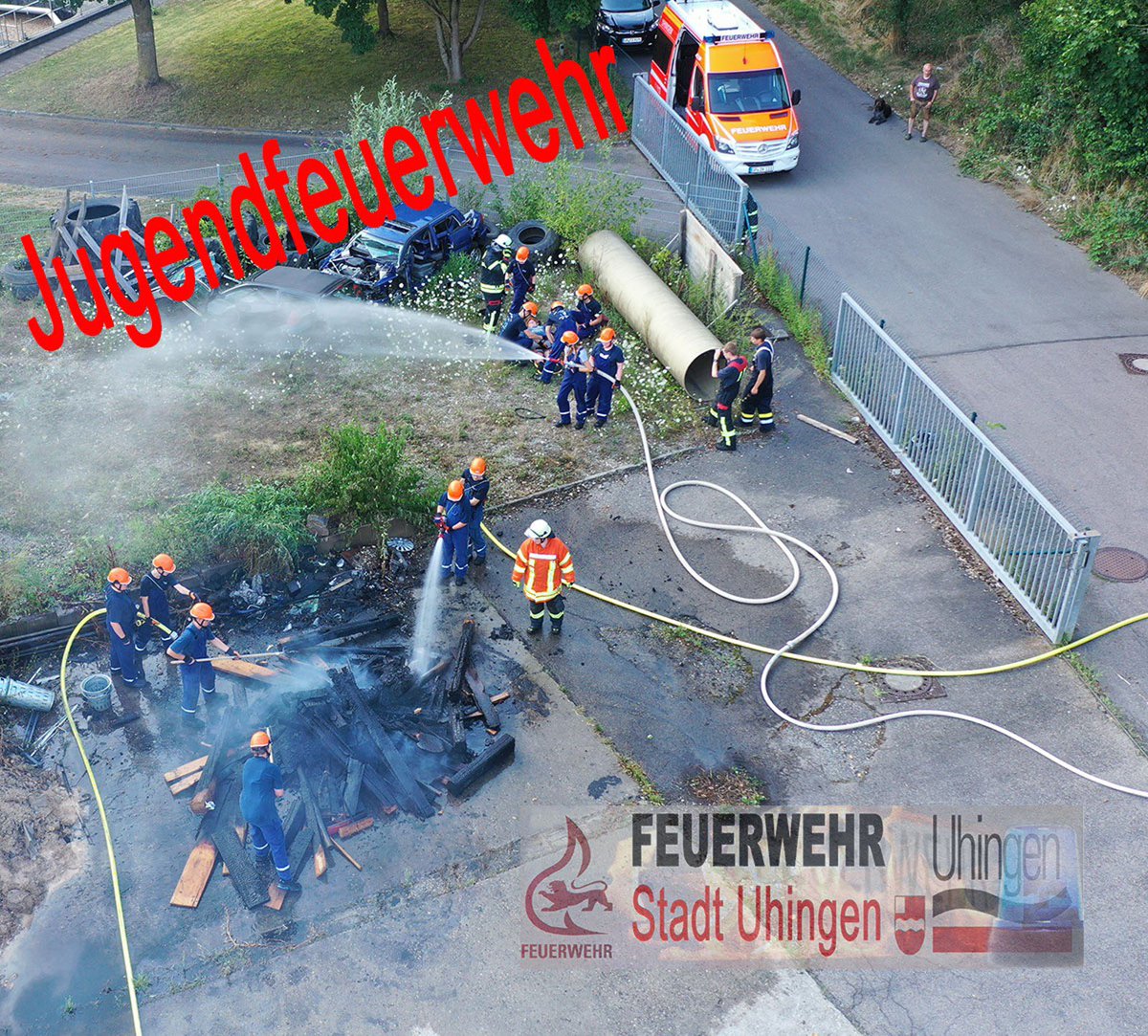 Heute startet auch unsere Jugendfeuerwehr ins neue Jahr mit ihrem ersten Übungsdienst. Um das gelernte aus dem alten Jahr wieder aufzufrischen und die Geräte kennen zu lernen geht es mit Fahrzeugkunde los.komm auch Du zu Jugendfeuerwehr.