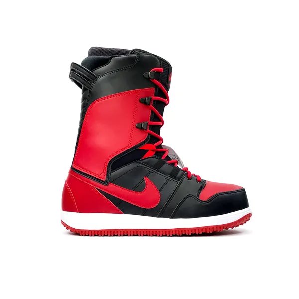 SoleRetriever's tweet photo. Nike - please bring back the Nike SB Vapen Snowboard Boots 🙏 https://t.co/HSD921WjeV