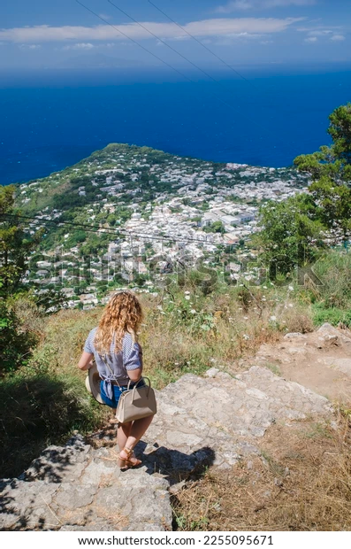 DArt_Photo's tweet image. Would you like to be there right now? #capri #italiansummer shutterstock.com/image-photo/bl…