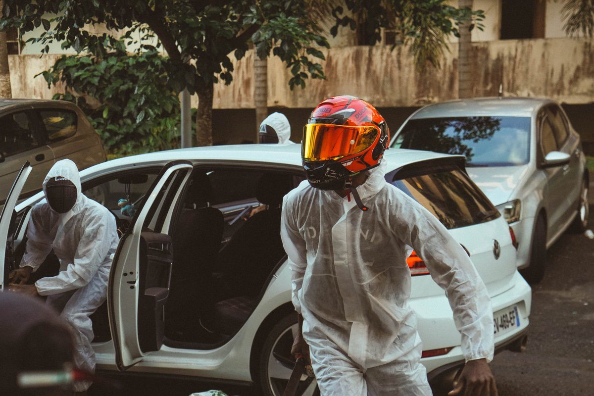 nonomunk's tweet photo. @NetflixFR @NetflixFR je te conseille de regarder la série DÉTERMINÉ 🙂 c’est urbain et ça parle entre autre de musique, rap… 🎧Une production guadeloupéenne très attendue, 100% créé par l’artiste @Slkblaze (+une équipe jeune et ambitieuse) 🇬🇵
Le 1er épisode est sorti, il y en a 5 en tout! https://t.co/C2xko8HdAL