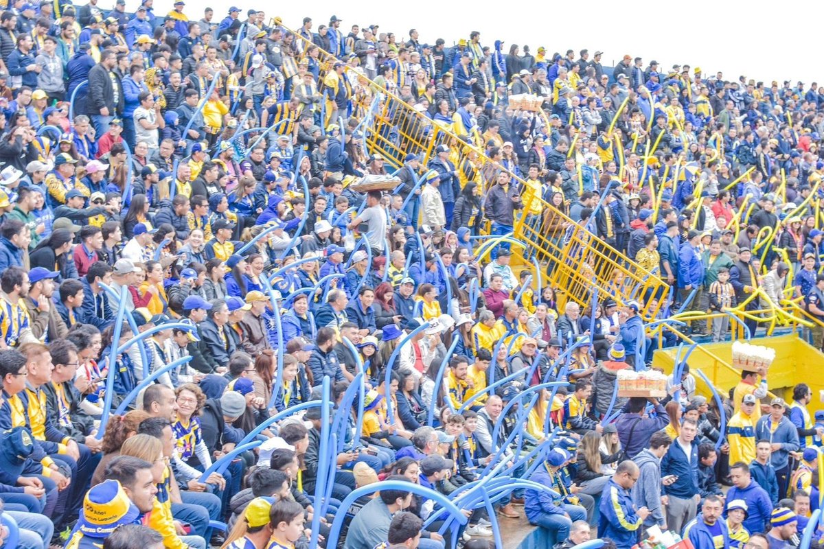 🇺🇦 S O R T E O 🇺🇦

Sorteamos 1 entrada para el encuentro de hoy entre <a href="/elClubOlimpia/">Club Olimpia</a> y <a href="/SpLuquenOficial/">Sportivo Luqueño</a> 

PASOS A SEGUIR:

✅ Dar RT a este tweet
✅ Seguir a nuestra página

El sorteo se realizará a las 16hs

¡Mucha suerte para todos! 🥳🔵🟡