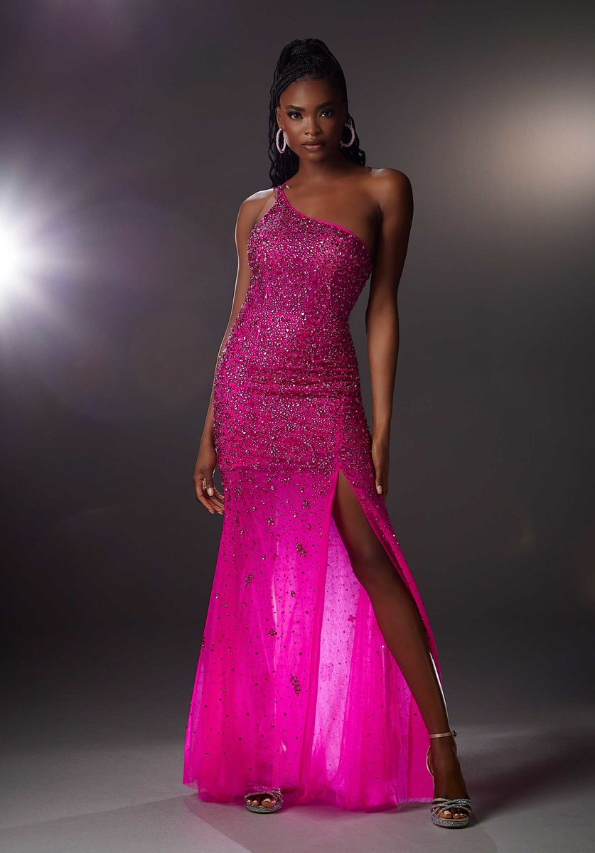 one shoulder stunner! 💗🤩 @morileeprom #FormalApproach #pink #pinkdress #fuchsia #oneshoulder #obsessed #sparkles #sequins #love #stunning #prom #prom2023 #prom23 #promdress #morilee #morileeprom