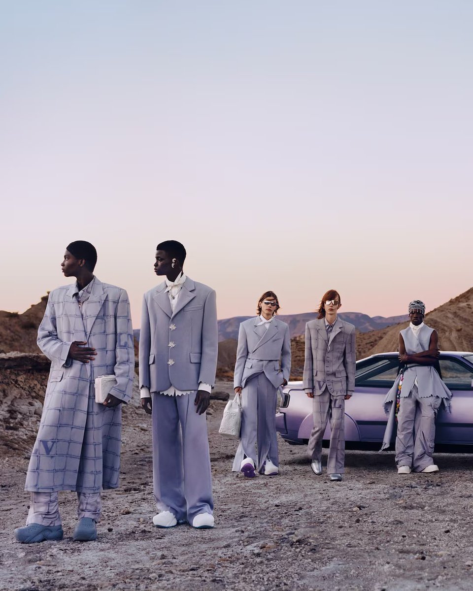 jacquemusx's tweet photo. Louis Vuitton Men SS23 Campaign by Tyler Mitchell https://t.co/eh4DracOz2