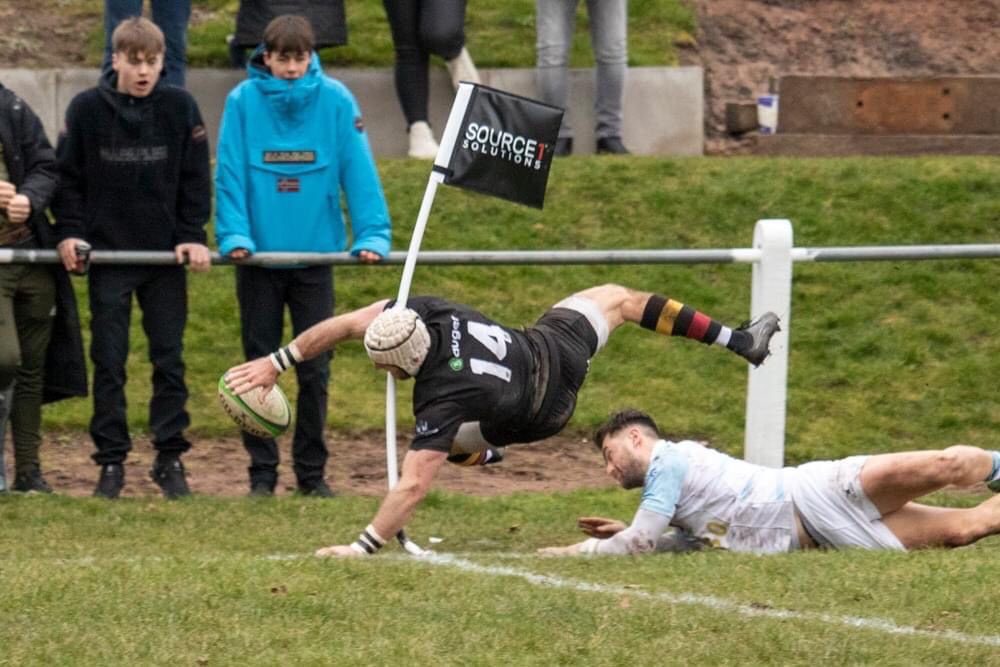 CaldyRFC's tweet photo. 𝐌𝐚𝐭𝐜𝐡 𝐀𝐜𝐭𝐢𝐨𝐧 📸

A selection of match action shots from THAT win on Saturday against @BedfordBluesRFC in the @Champrugby!

Credit: @KieranFree 👏

#Ravers https://t.co/CCIDGpddkd