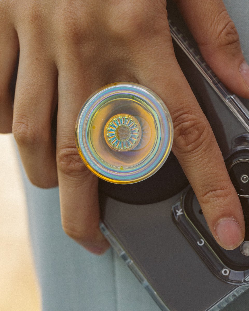 PopSockets tweet media