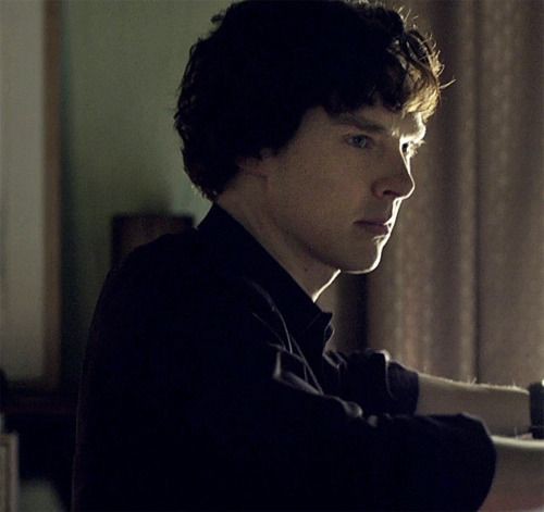 MarnyFrog_JM's tweet photo. Sherlock my babygirl https://t.co/mPXpng5w39