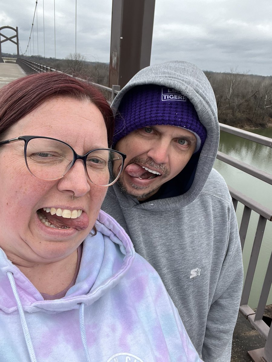 sungurl23's tweet photo. Walked the mall 3mi and a mile on the Two Rivers Bridge over the Cumberland River. I’m trying ppl #walking #nashville #donelson #tworiverspark @dasaints08 https://t.co/37xiZPiZMa