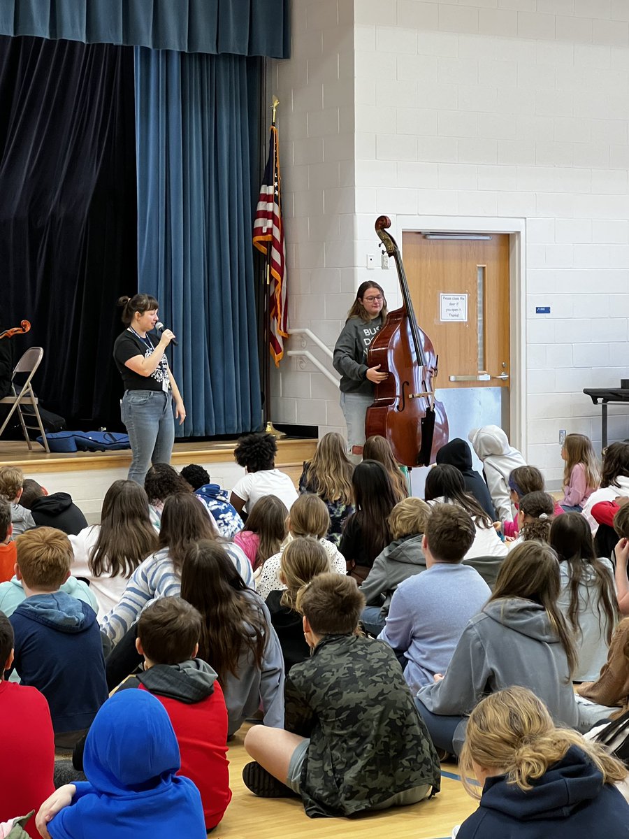MusicalACES's tweet photo. Thank you @EMMMSCougars orchestra for visiting @AbbottsCreekES today! Our 5th grade students were engaged and enjoyed the performance! ❤️🎶 https://t.co/rQbRndddGN
