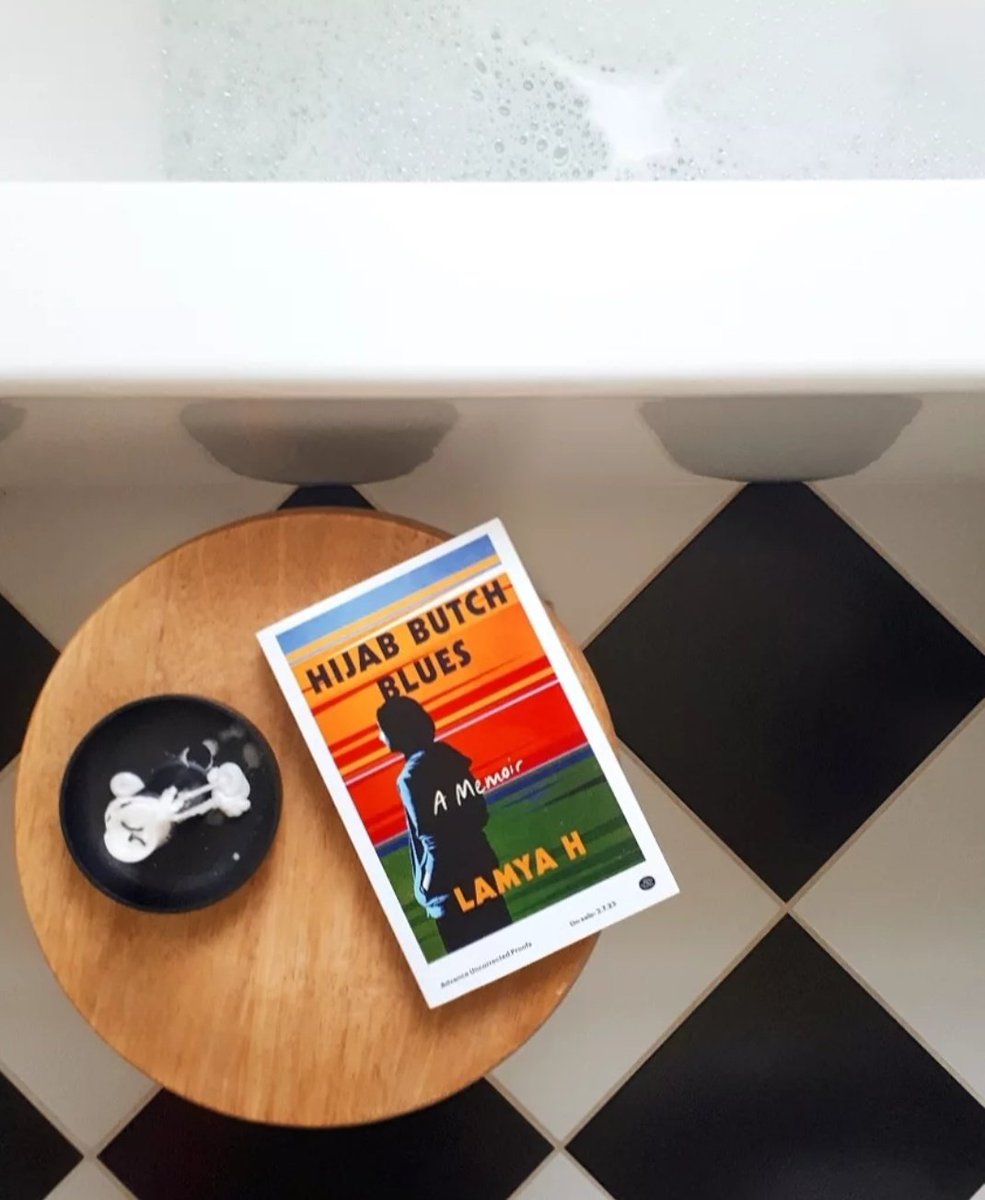 An intimate coming-of-age memoir in essays about owning your identity. Enjoyed this one a lot, I think this one is going to make a splash! Out next month! #partner <a href="/randomhouse/">Random House Group</a> 
#bookreview #booktweet #booktiktoker #forthcomingbooks #memoir #bookreccomendation #reads #bookish