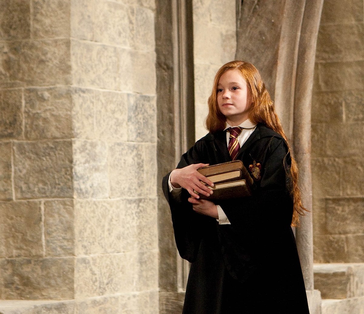 BBBasicsPodcast's tweet photo. Happy birthday Lily Evans Potter🪄 #lilyevans #lilyevanspotter #disneypodcast  #podcast #disneyworld #disneyland #wdw #disneyparks #disneypodcasters #harrypotterpodcast #harrypotter #potterhead #wizardingworld https://t.co/g2lumH3qr1