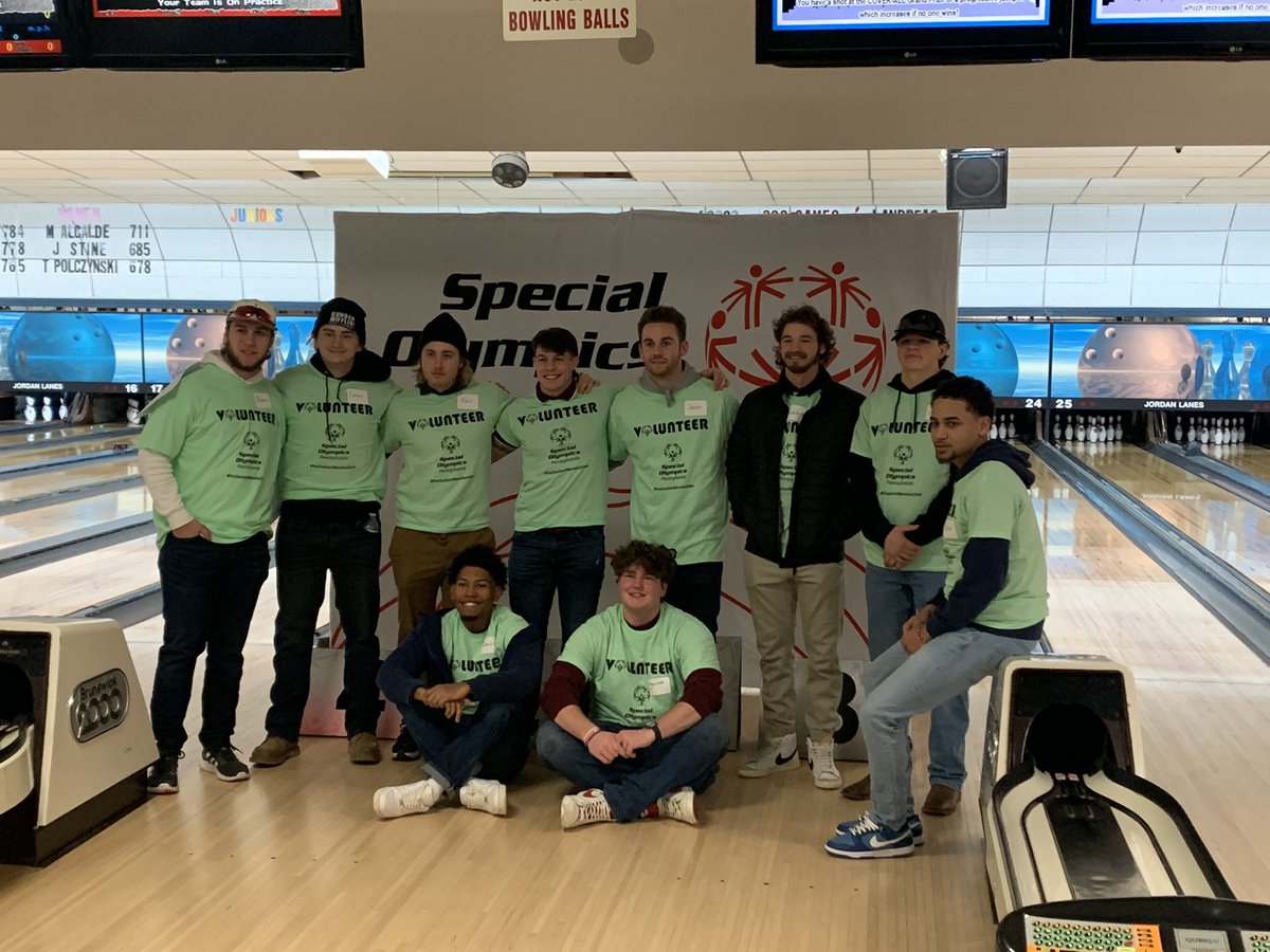 LCCCBaseball_'s tweet photo. Our guys had a great time helping out at the @SpecialOlympics Eastern Bowling Sectional! 🎳 #GoCougars https://t.co/T0w07Kb4ls
