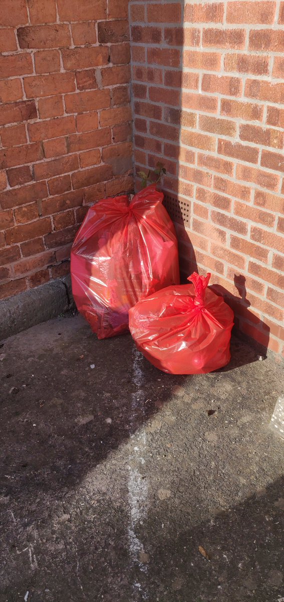 Huw Williams (@wrcwo) on Twitter photo Litter Picks with <a href="/ponthafren/">Ponthafren</a> going really well, join us at 10am on Mondays from The Armoury Welshpool. <a href="/WelshpoolRFC/">Welshpool Rugby Club</a> <a href="/MontWildlife/">Montgomeryshire WT</a> Litter Picks with <a href="/ponthafren/">Ponthafren</a> going really well, join us at 10am on Mondays from The Armoury Welshpool. <a href="/WelshpoolRFC/">Welshpool Rugby Club</a> <a href="/MontWildlife/">Montgomeryshire WT</a>