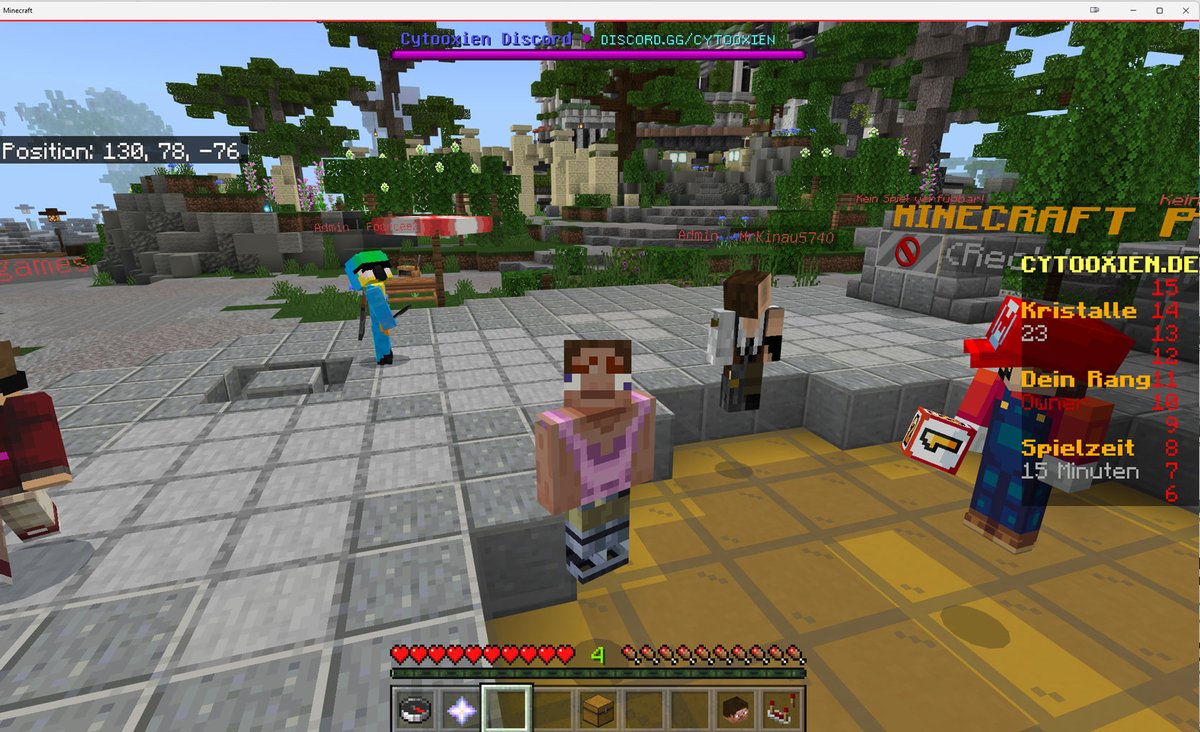 Wir haben spaßeshalber Minecraft Party auf die Bedrock Edition geportet 🫡

Bedrock spielt sich nach all den Jahren immer noch wie 💩 aber sollen wir das Mal irgendwann veröffentlichen?