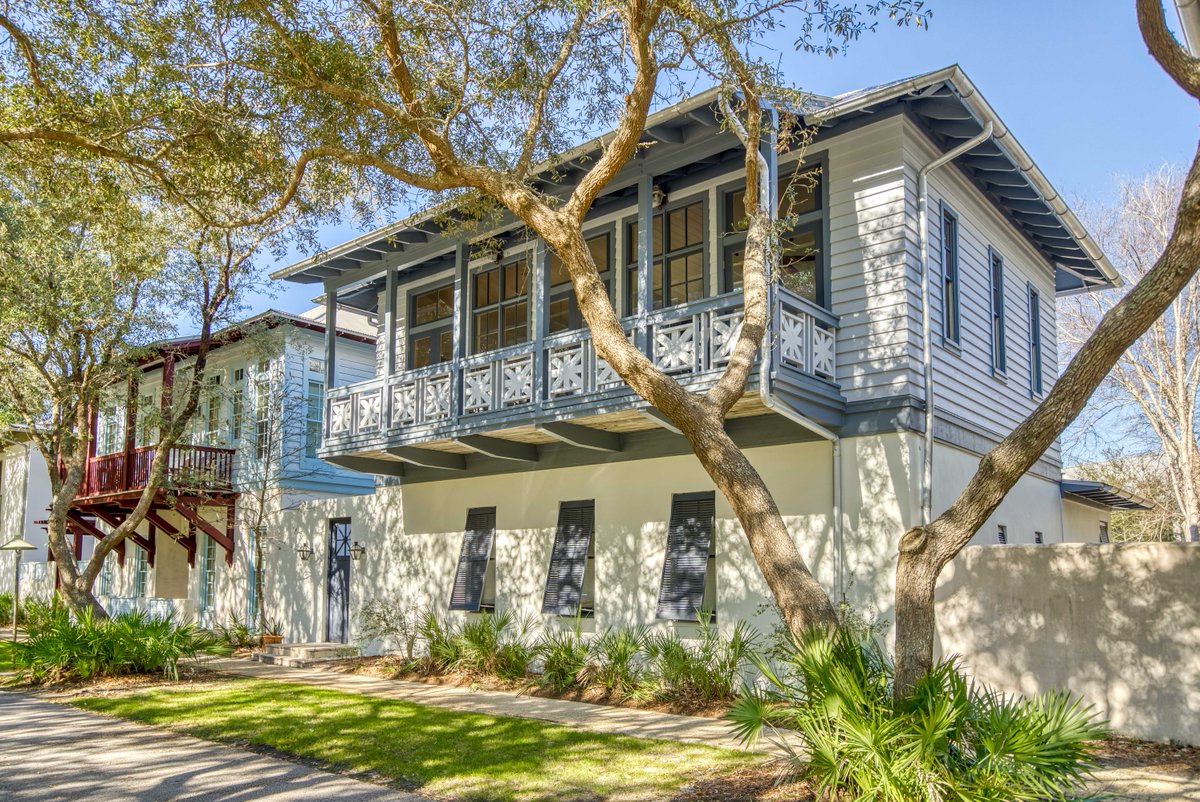 30A Cottages tweet media