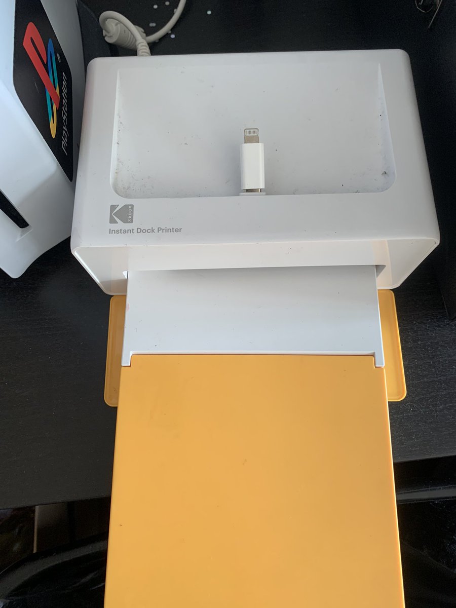 JYouBADD's tweet photo. This is a good picture printer y’all 😌 Get into it Cause That I Could Not Gonna Hold All Those Memories #dontsayineverputyouon https://t.co/67BnFYTf92