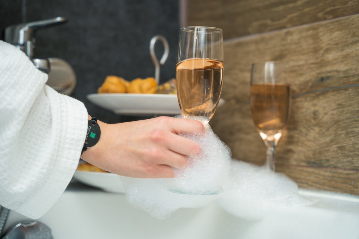 MediteSpaHotel's tweet photo. 🌿A weekly procedure for complete relaxation at Medite SPA Resort and Villas.
#meditesparesort #sandanski https://t.co/PgziaMtSjM