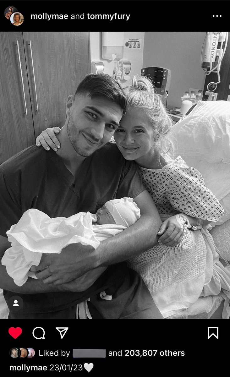 eds_afterglow's tweet photo. Molly Mae and Tommy Fury: how it started vs how it’s going https://t.co/DoDcxshlzw